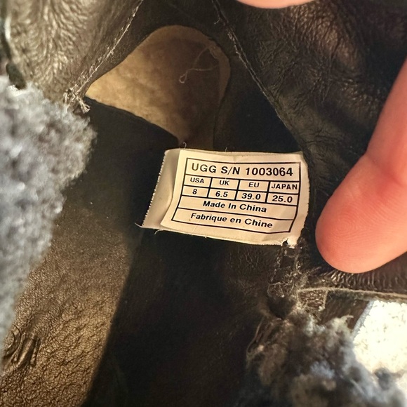 UGG Women's Black Shearling Wedge Boots | Size 8 - Picture 7 of 9